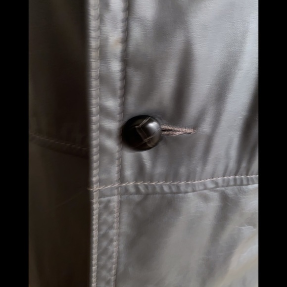 Classy stylish SHARP whatever you consider SHARP - Picture 15 of 16